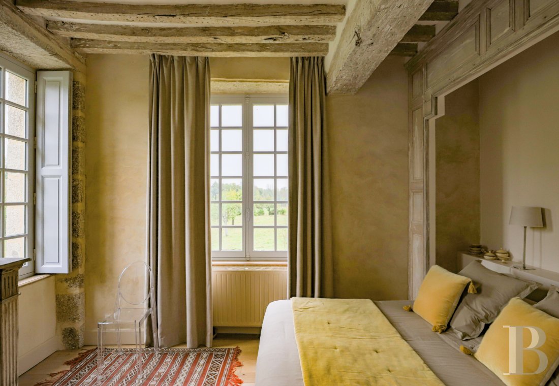 A meticulously renovated 18th century manor house to the south of the Écouves national forest in the Orne department - photo  n°25